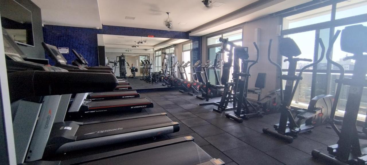 Estudio Aconchegante No Centro De Curitiba - Ar Condicio E Localizacao Perfeita! Bagian luar foto