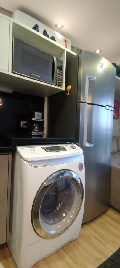 Estudio Aconchegante No Centro De Curitiba - Ar Condicio E Localizacao Perfeita! Bagian luar foto