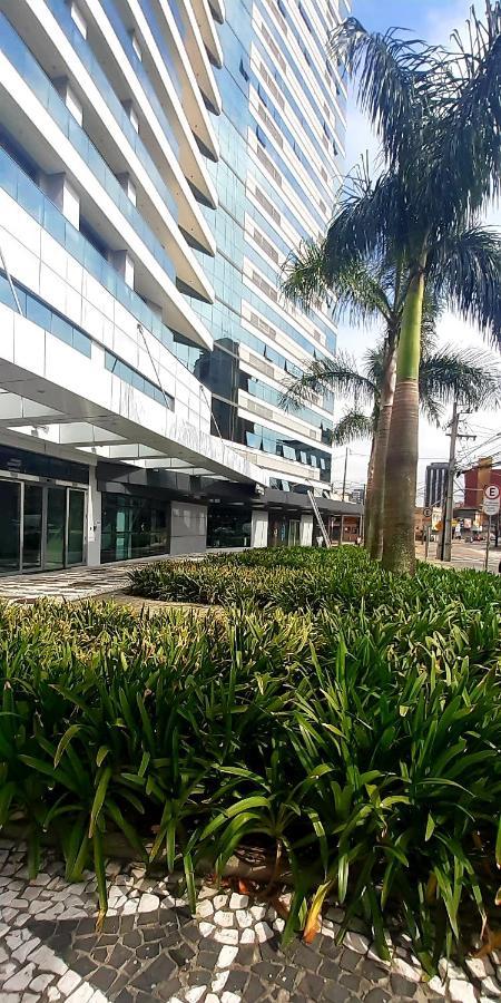 Estudio Aconchegante No Centro De Curitiba - Ar Condicio E Localizacao Perfeita! Bagian luar foto